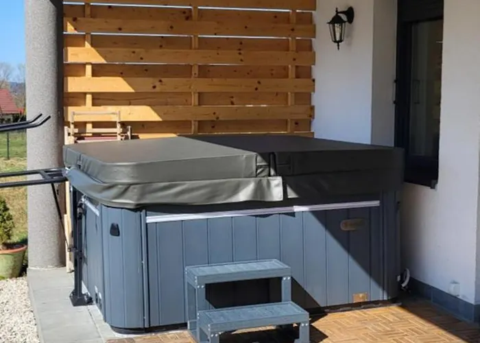 Z Jacuzzi Zacisze W Gorach Chalet Sosnowka (Jelenia Gora)